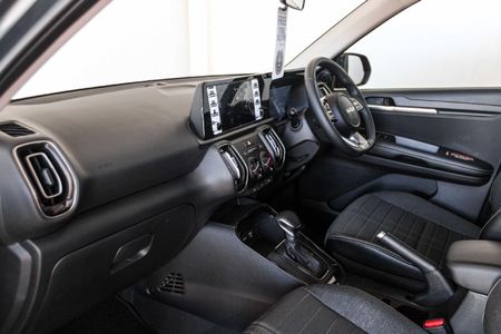 2026-Kia-Sonet-15-LS-Auto_15
