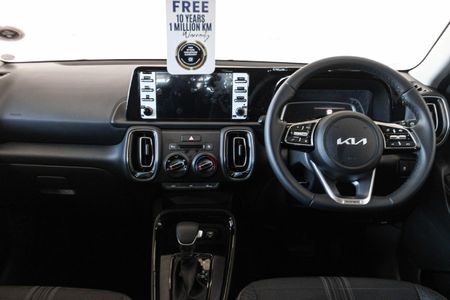 2026-Kia-Sonet-15-LS-Auto_16