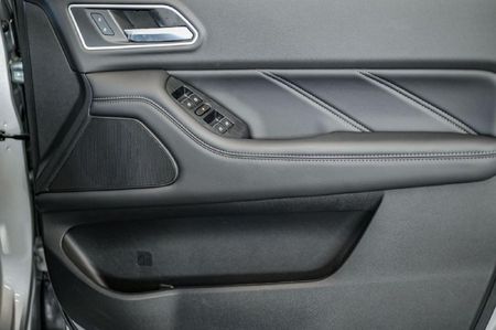 2026-GWM-P-Series-P300-24TD-LS-Auto-Double-Cab_13