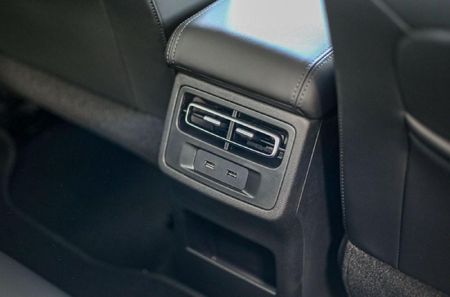 2026-GWM-P-Series-P300-24TD-LS-Auto-Double-Cab_14