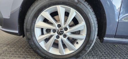 2026-Volkswagen-Polo-Vivo-14-Life_6