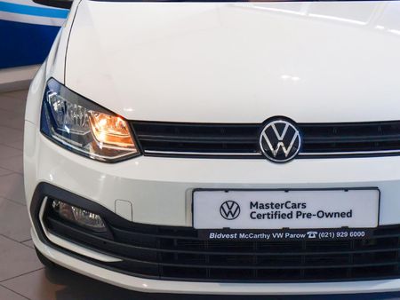 2025-Volkswagen-Polo-Vivo-14-Life_2