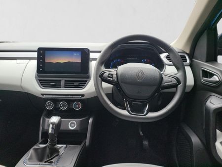 2026-Renault-Kiger-10-Techno-AMT_17
