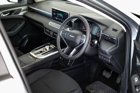 2026-Haval-Jolion-15T-City-Plus-DCT_10