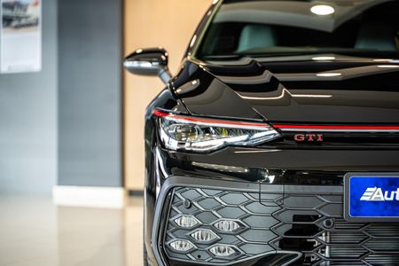 2026-Volkswagen-Golf-8-GTI-20-TSI-DSG_3
