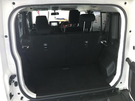 2025-Suzuki-Jimny-15-GLX-AllGrip-5-Door-Auto_5