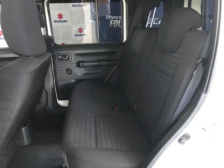 2025-Suzuki-Jimny-15-GLX-AllGrip-5-Door-Auto_7