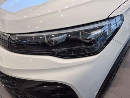 2026-Volkswagen-Tiguan-20TDI-R-Line-4Motion_1