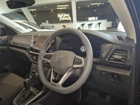 2026-Volkswagen-T-Cross-10-TSI-Auto_6