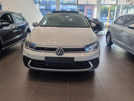 2026-Volkswagen-Polo-10-TSI-Life_1