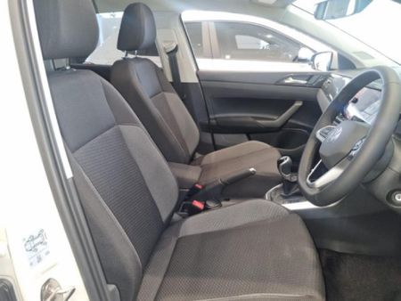 2026-Volkswagen-Polo-10-TSI-Life_4