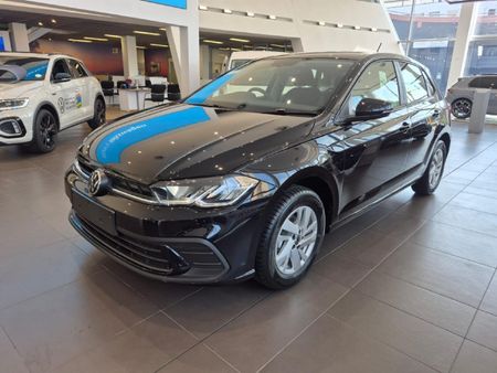 2026-Volkswagen-Polo-10-TSI_0