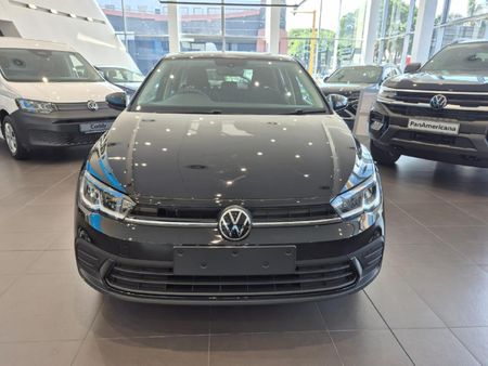 2026-Volkswagen-Polo-10-TSI_15