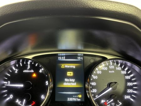 2015-Nissan-X-Trail-16-dCi-SE-4x4_2
