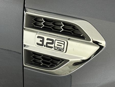 2018-Ford-Everest-32-TDCi-LTD-4x4-Auto_8