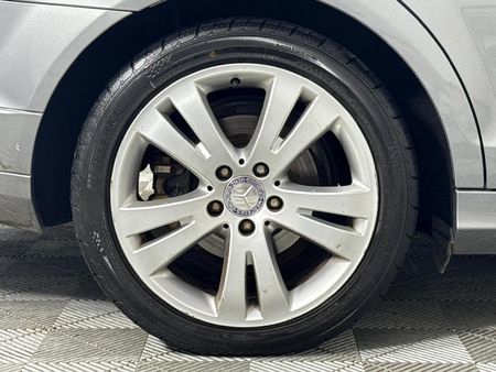 2011-Mercedes-Benz-C-Class-C-220-CDi-Avantgarde-Auto_7