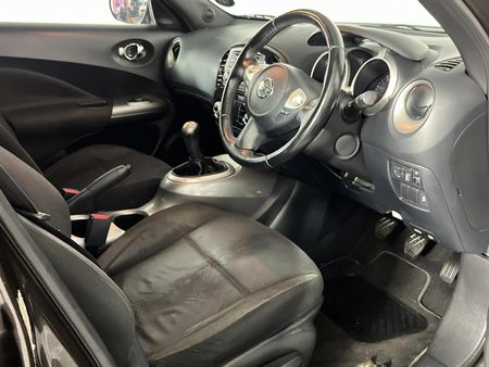 2013-Nissan-Juke-16-Acenta_9