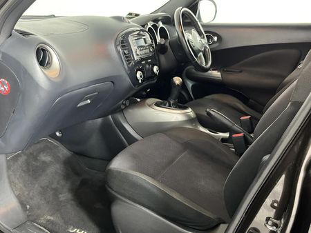 2013-Nissan-Juke-16-Acenta_8
