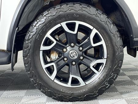 2023-Toyota-Fortuner-24-GD-6-RB_5