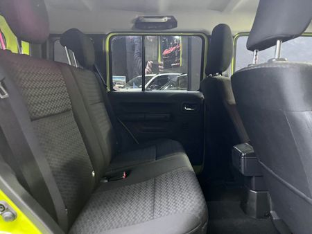 2024-Suzuki-Jimny-15-GLX-Auto_10