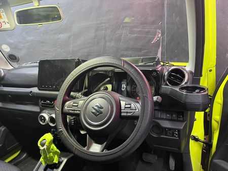 2024-Suzuki-Jimny-15-GLX-Auto_7