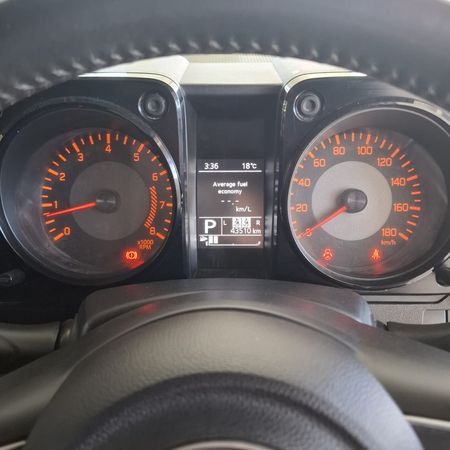 2024-Suzuki-Jimny-15-GLX-AllGrip-5-Door-Auto_13