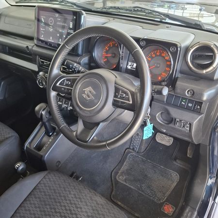 2024-Suzuki-Jimny-15-GLX-AllGrip-5-Door-Auto_14