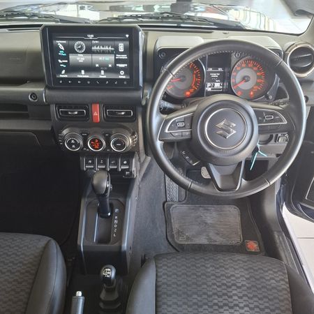 2024-Suzuki-Jimny-15-GLX-AllGrip-5-Door-Auto_17