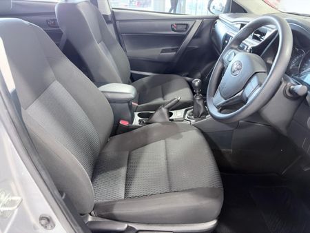 2023-Toyota-Corolla-Quest-18-Plus_12