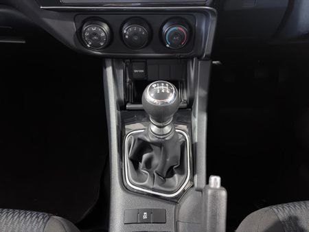 2023-Toyota-Corolla-Quest-18-Plus_20