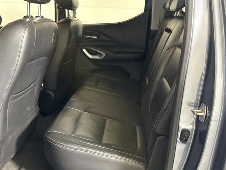 2021-Peugeot-Landtrek-19D-4Action-4x4-Double-Cab-Auto_3