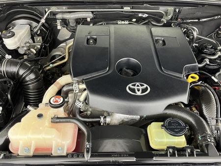 2017-Toyota-Hilux-28-GD-6-Raider-4x4-Double-Cab-Auto_13