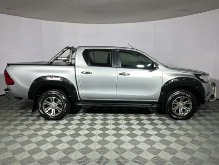 2017-Toyota-Hilux-28-GD-6-Raider-4x4-Double-Cab-Auto_17