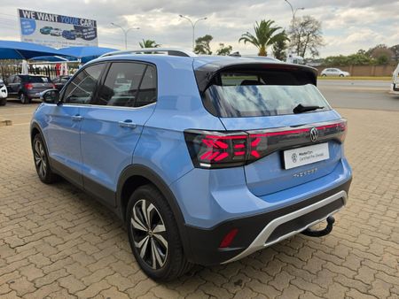 2025-Volkswagen-T-Cross-10-TSI-Style-Auto_4