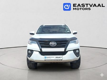 2018-Toyota-Fortuner-24-GD-6-Raised-Body-Auto_1