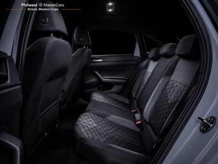 2023-Volkswagen-Taigo-10-TSI-R-Line-Auto_19