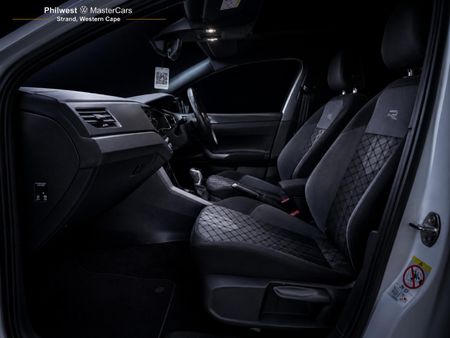 2023-Volkswagen-Taigo-10-TSI-R-Line-Auto_30