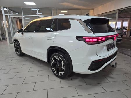 2026-Volkswagen-Tayron-14TSI-R-Line-DSG-Auto-110kw_9