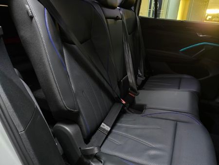 2026-Volkswagen-Tayron-14TSI-R-Line-DSG-Auto-110kw_13