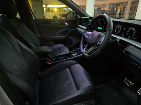 2026-Volkswagen-Tayron-14TSI-R-Line-DSG-Auto-110kw_17