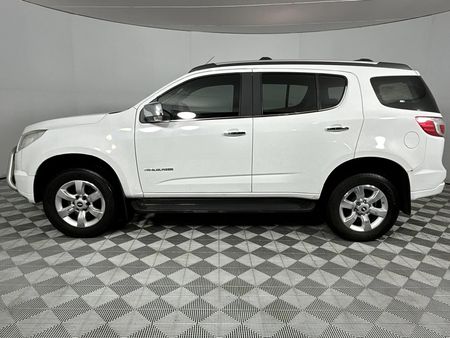 2015-Chevrolet-Trailblazer-28-LTZ-4x4-Auto_19