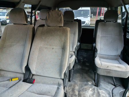 2016-Toyota-Quantum-27-10-seat_9