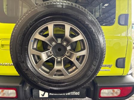 2023-Suzuki-Jimny-15-GLX-AllGrip-5-Door_21