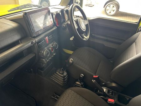 2023-Suzuki-Jimny-15-GLX-AllGrip-5-Door_6