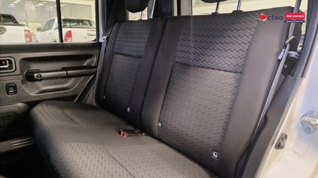 2024-Suzuki-Jimny-15-GLX-AllGrip-5-Door-Auto_14
