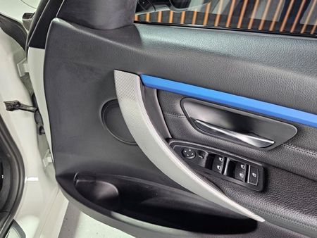 2018-BMW-3-Series-320d-M-Sport-Auto_22
