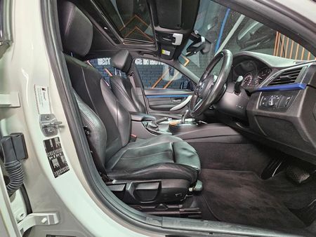 2018-BMW-3-Series-320d-M-Sport-Auto_25