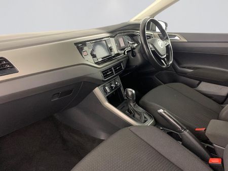 2021-Volkswagen-Polo-10-TSI-Comfortline-Auto_15