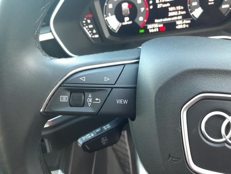 2024-Audi-Q3-Sportback-35-TFSI_15