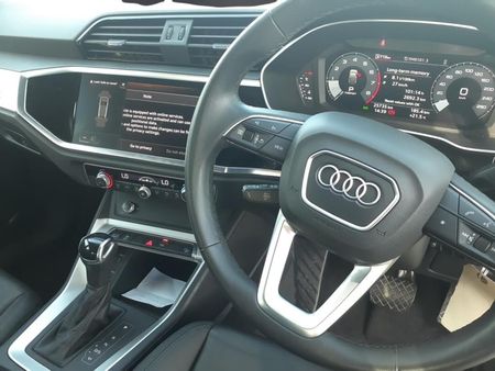 2024-Audi-Q3-Sportback-35-TFSI_8